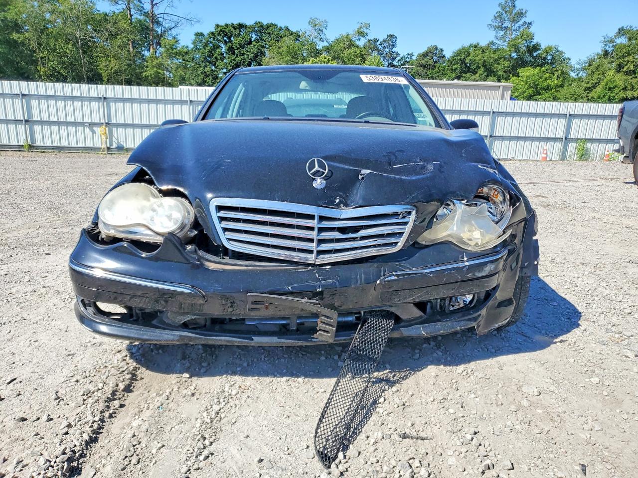 Mercedes-Benz C-Class 230