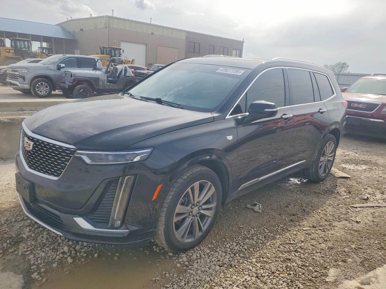 Salvage Cadillac XT6 Image