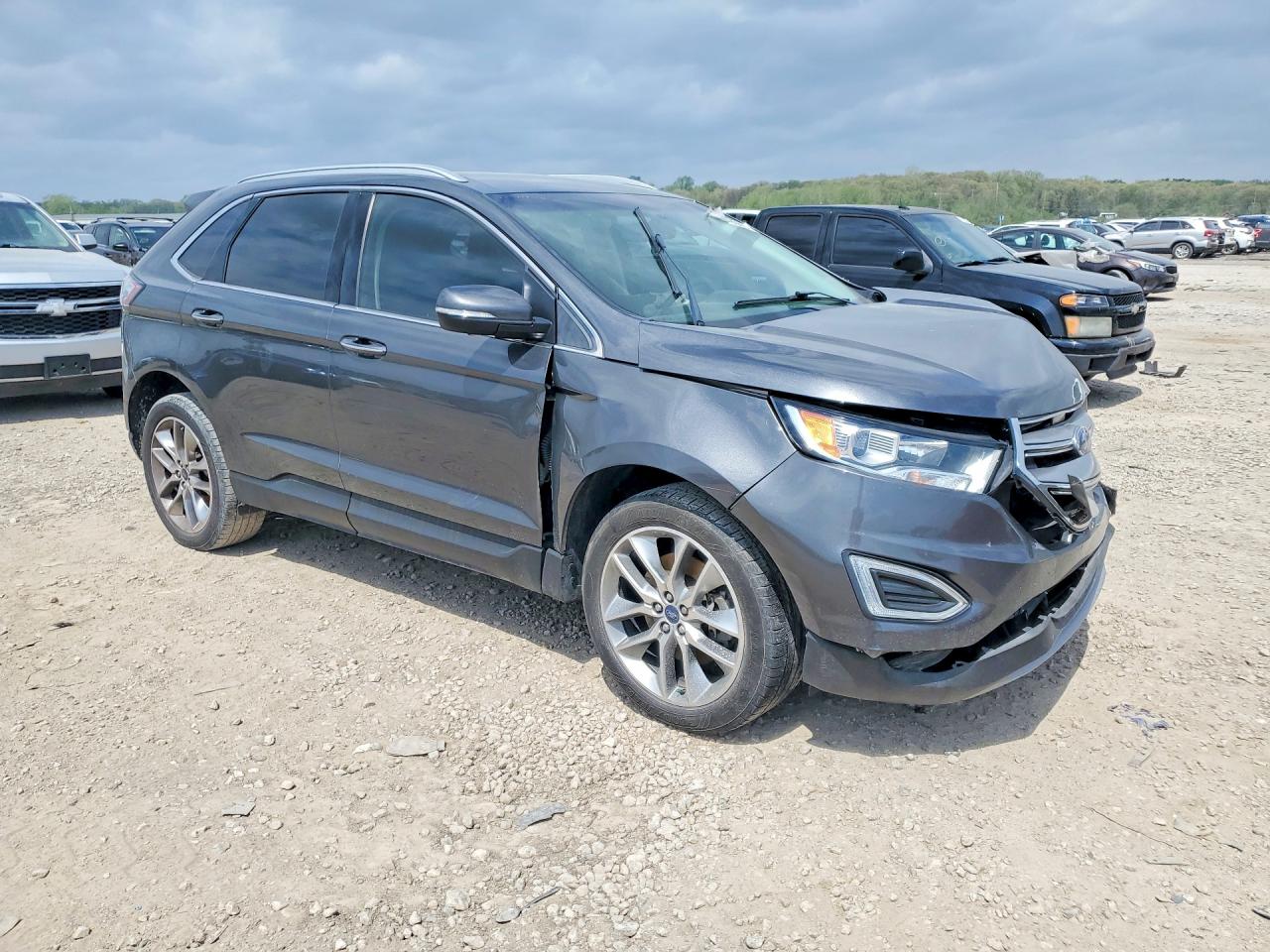 Ford Edge Titanium