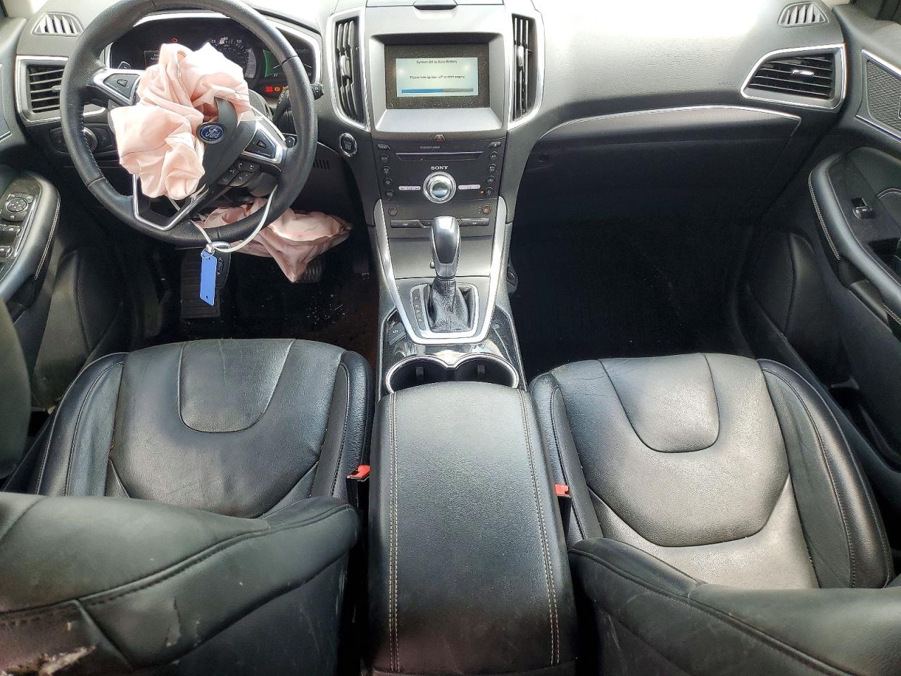Ford Edge Titanium