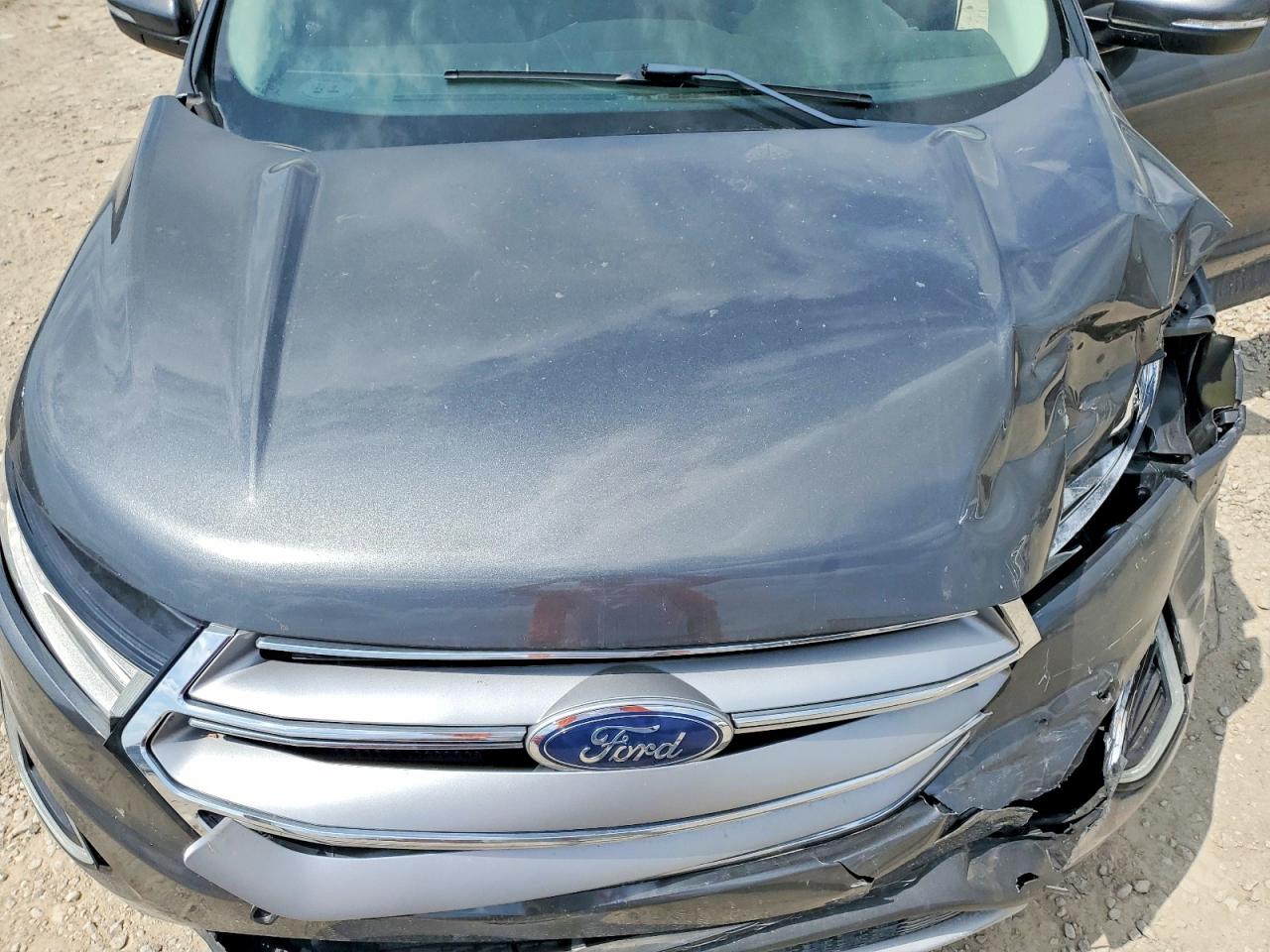 Ford Edge Titanium