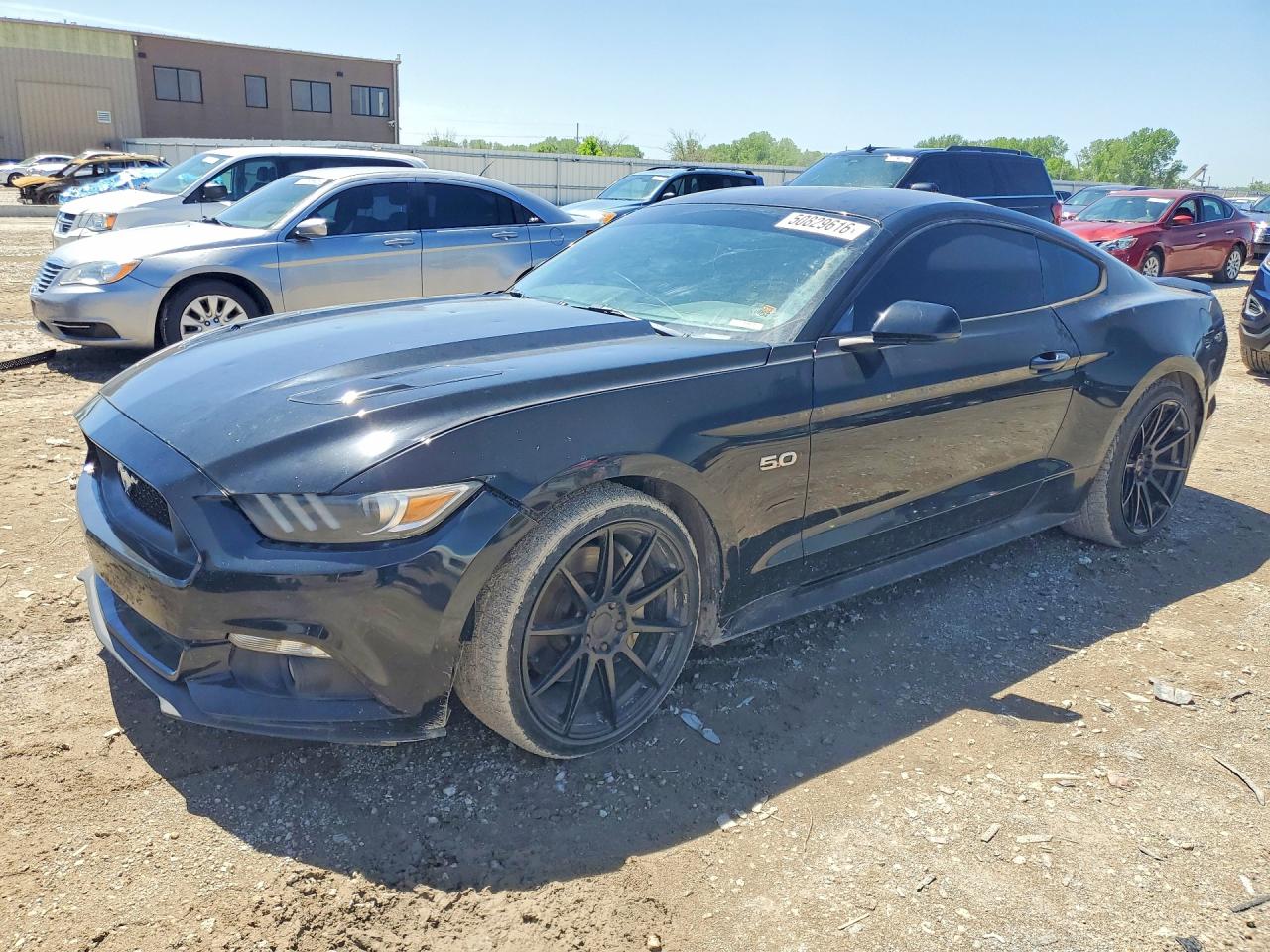 Salvage Ford Mustang Image