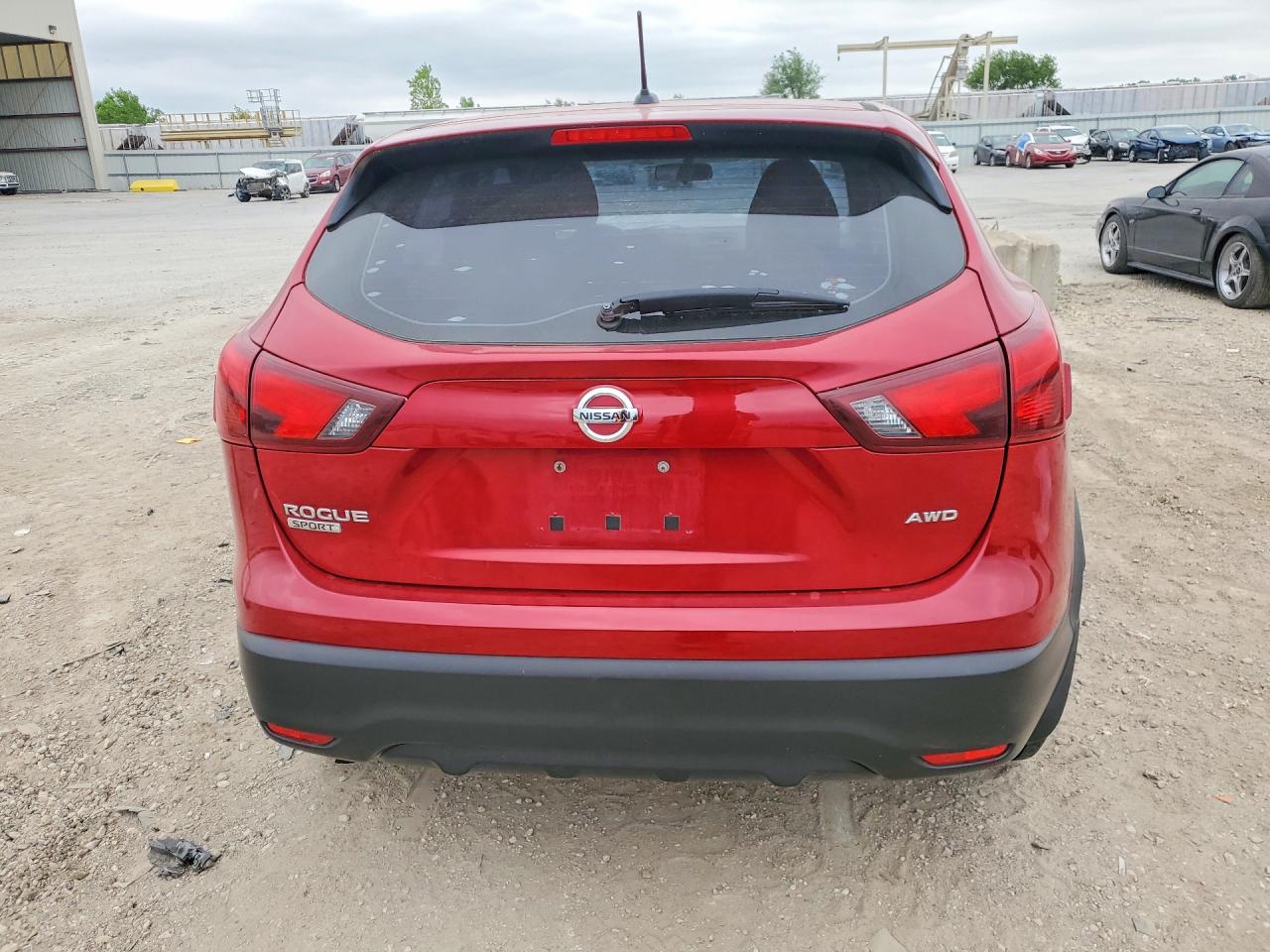 Nissan Rogue S