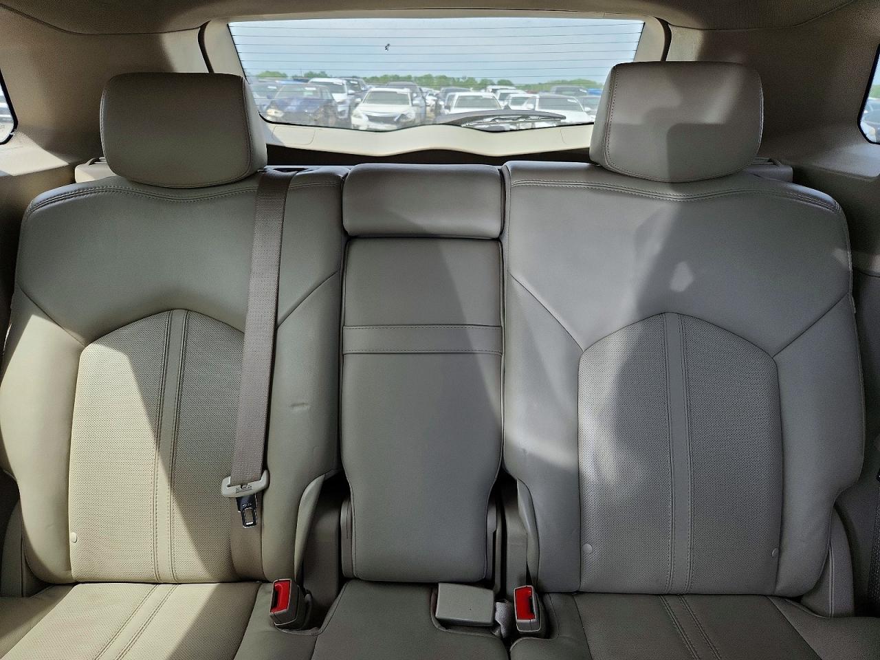Cadillac SRX Luxury Collection