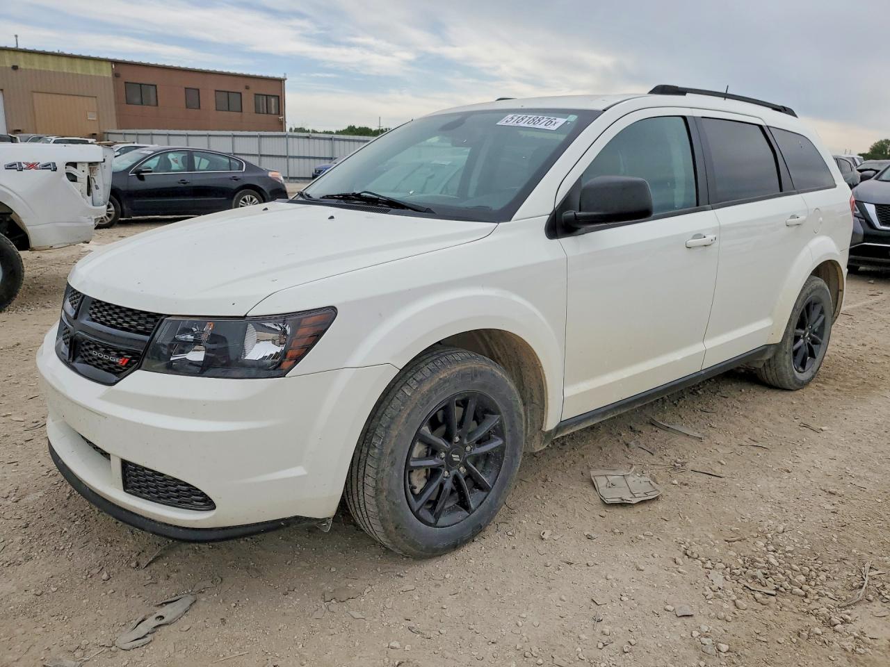 Salvage Dodge Journey Image