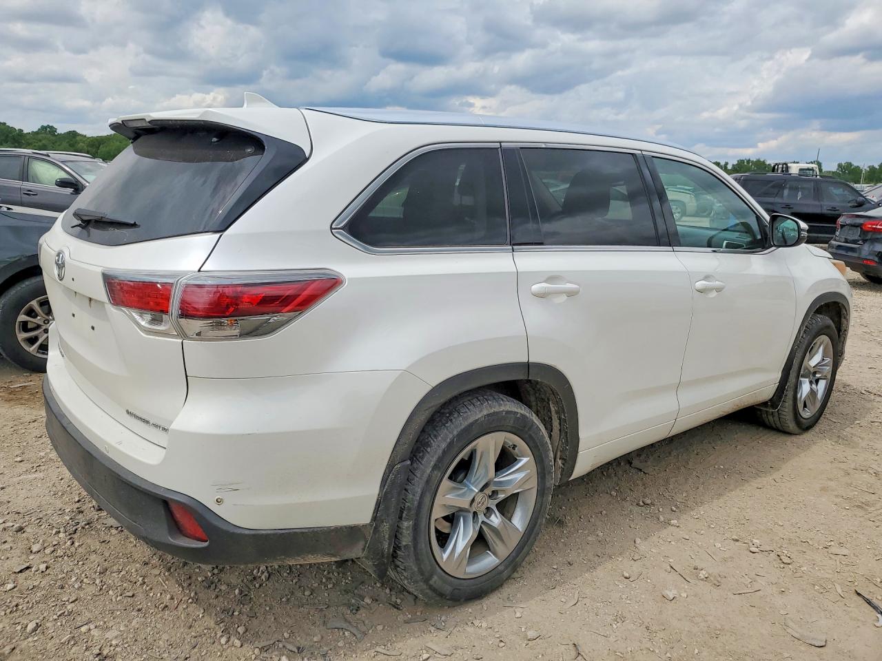 Toyota Highlander Limited Platinum