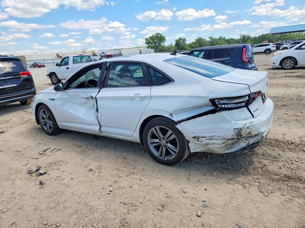 Volkswagen Jetta S