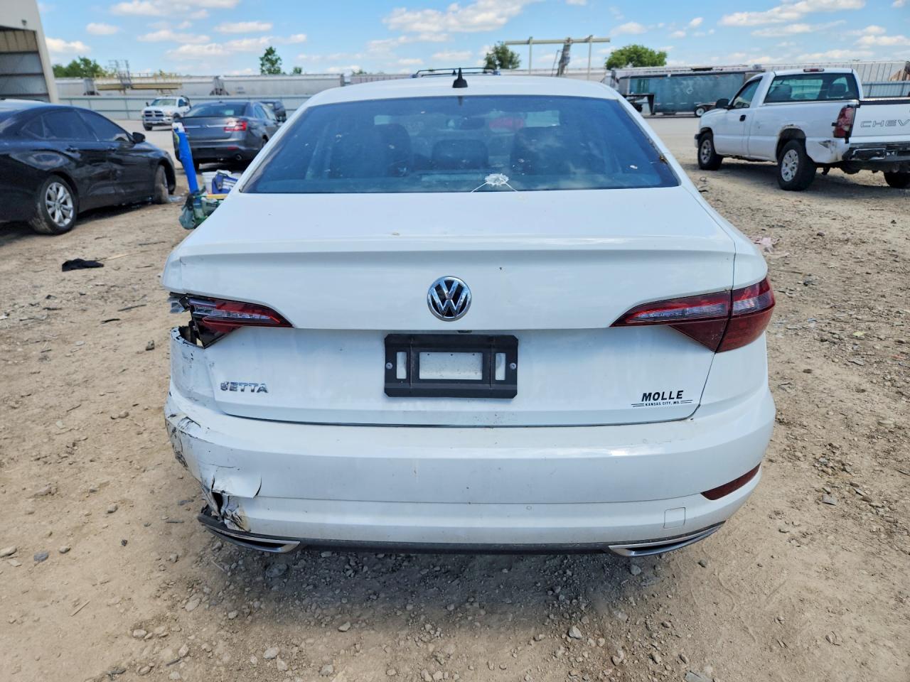 Volkswagen Jetta S