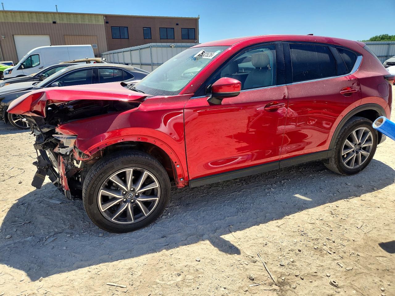 Salvage Mazda Cx Image