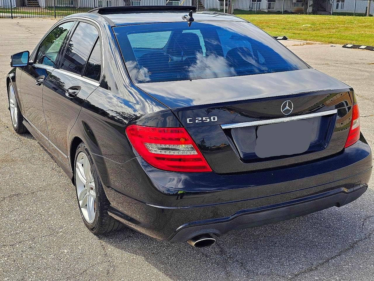 Mercedes-Benz C-Class 250