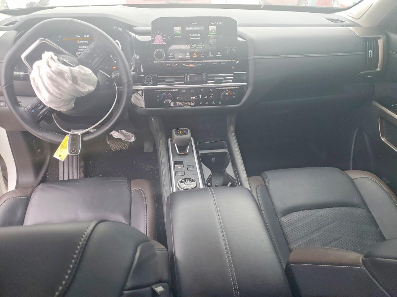 Nissan Pathfinder Platinum