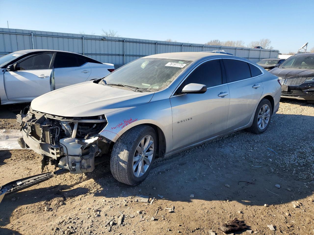 Salvage Chevrolet Malibu Image