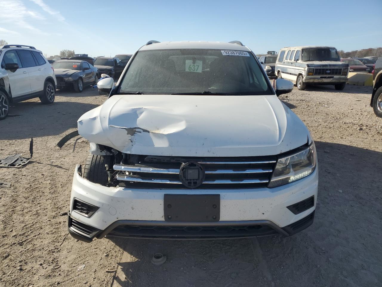 Volkswagen Tiguan S
