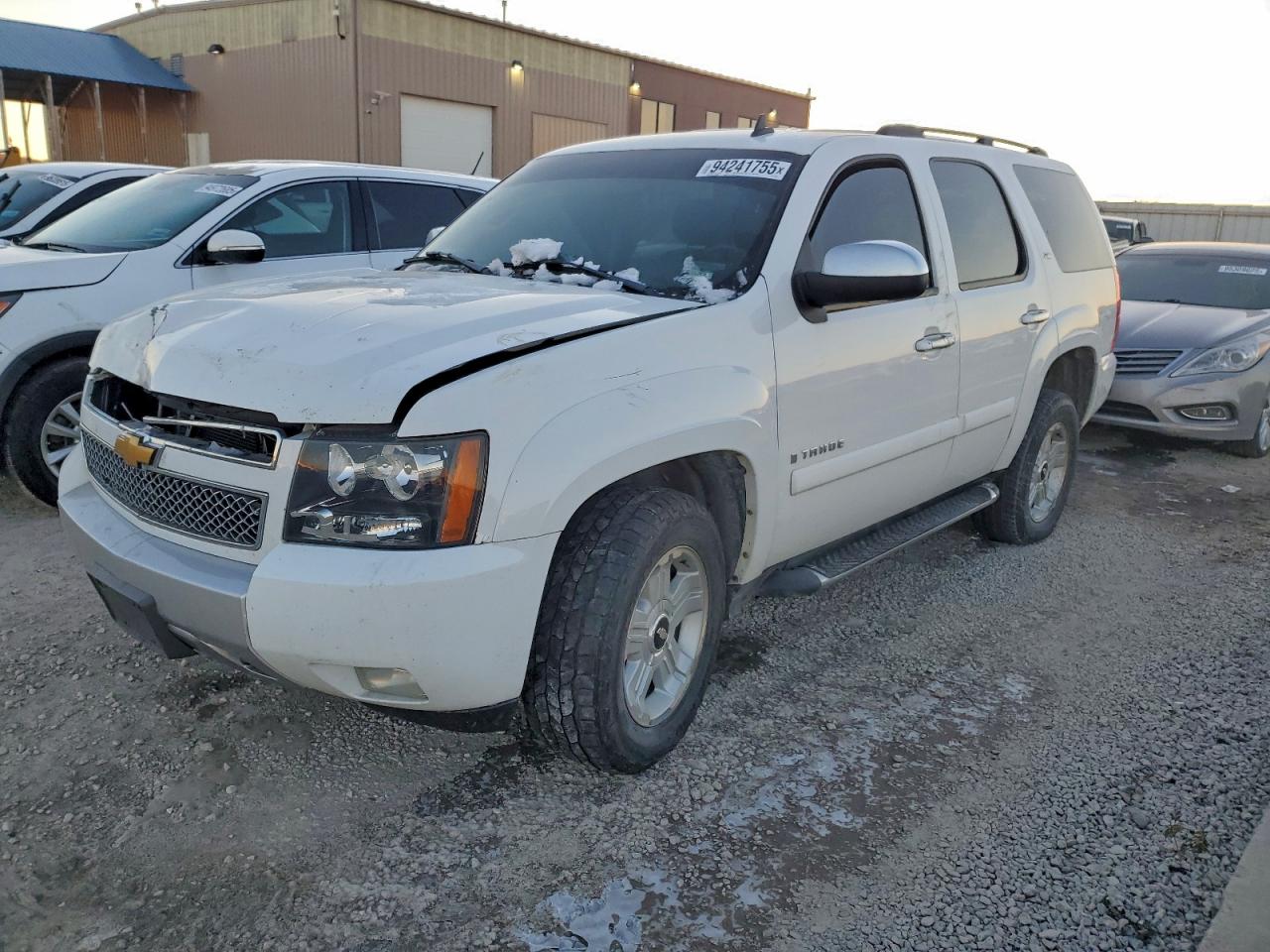 Salvage Chevrolet Tahoe Image