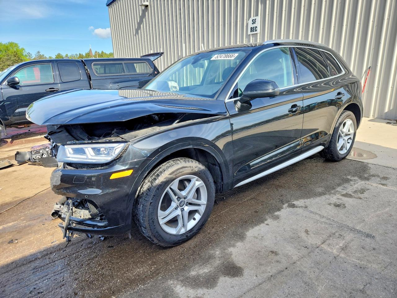 Salvage Audi Q5 Image