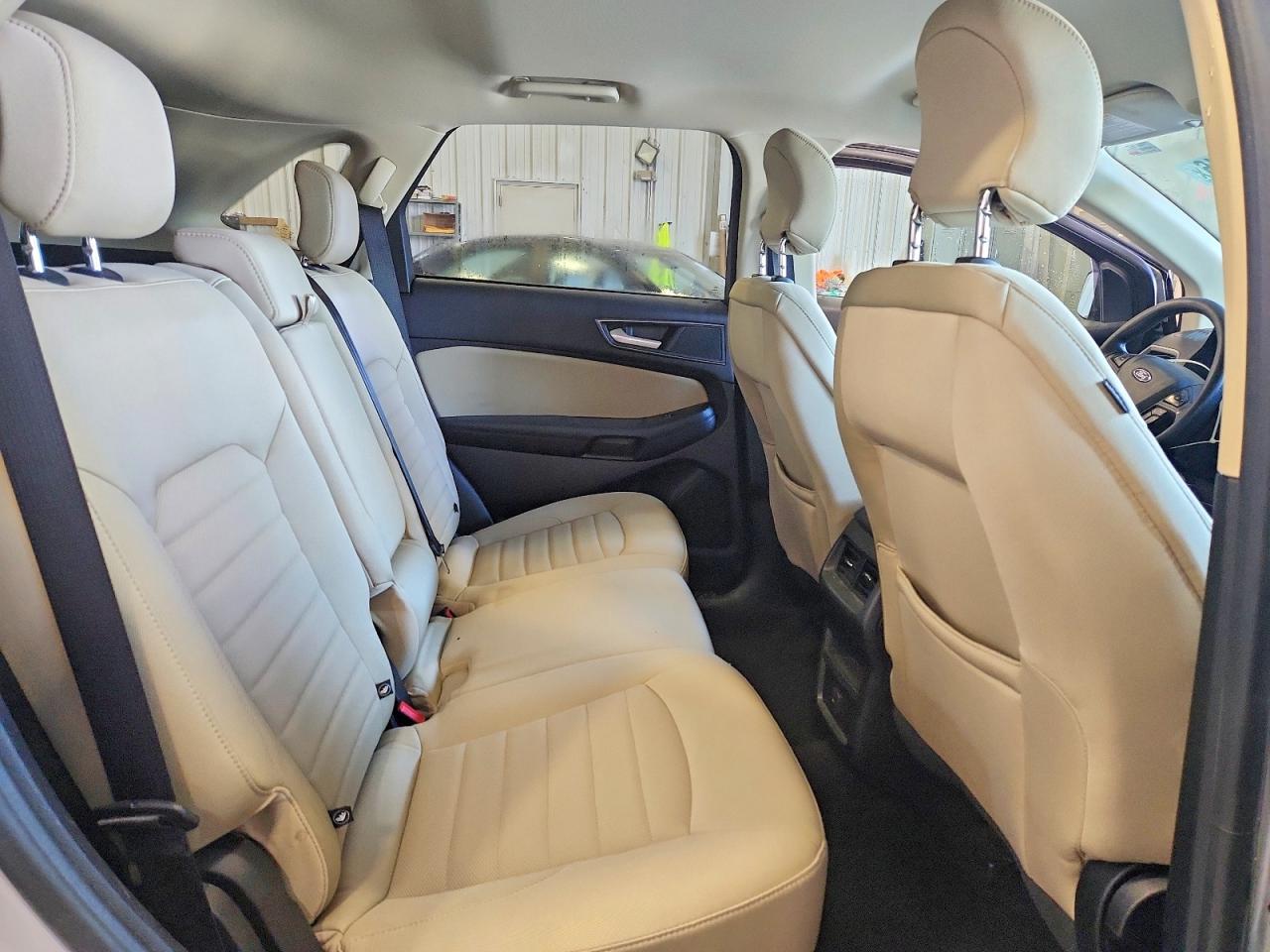 Ford Edge Se