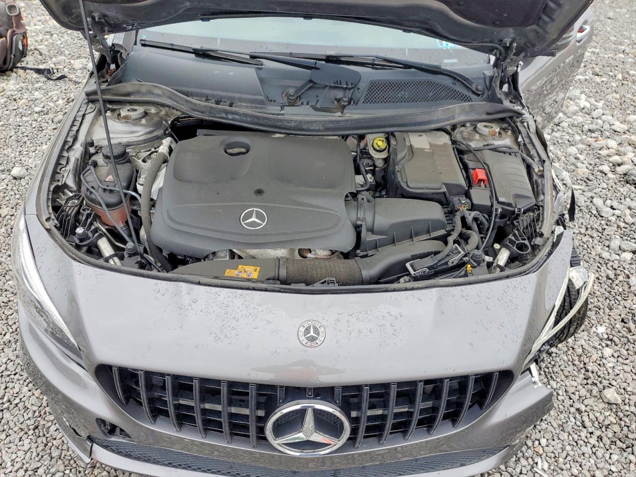 Mercedes-Benz Cla-class 250 4matic