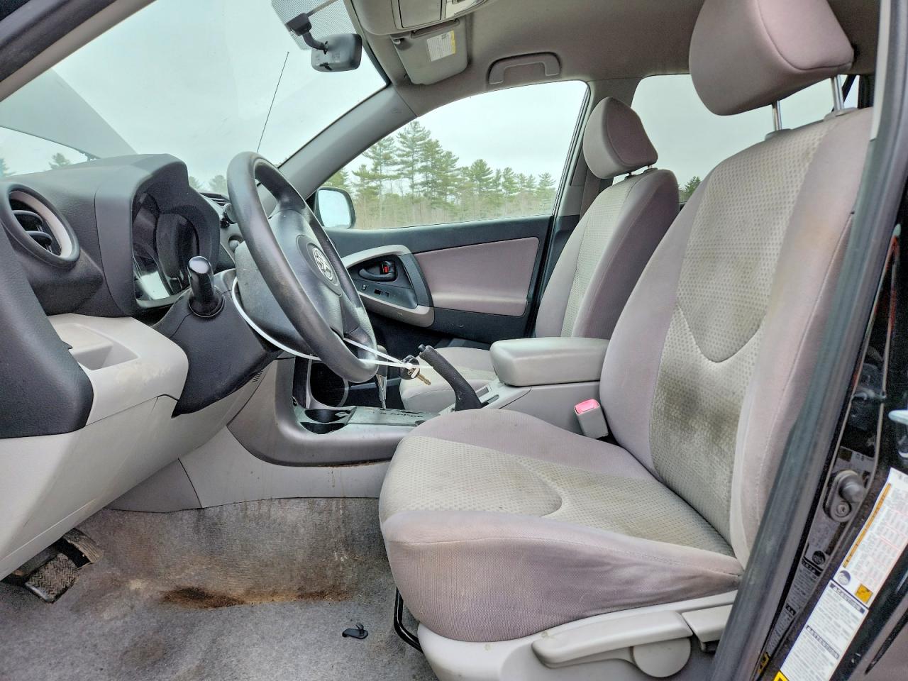 Toyota RAV4 Base