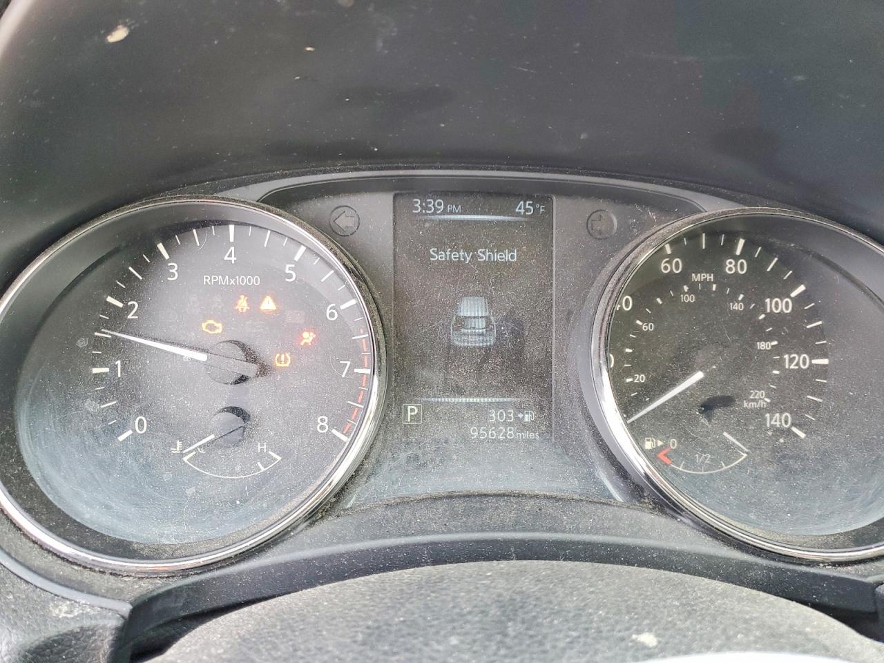 Nissan Rogue S