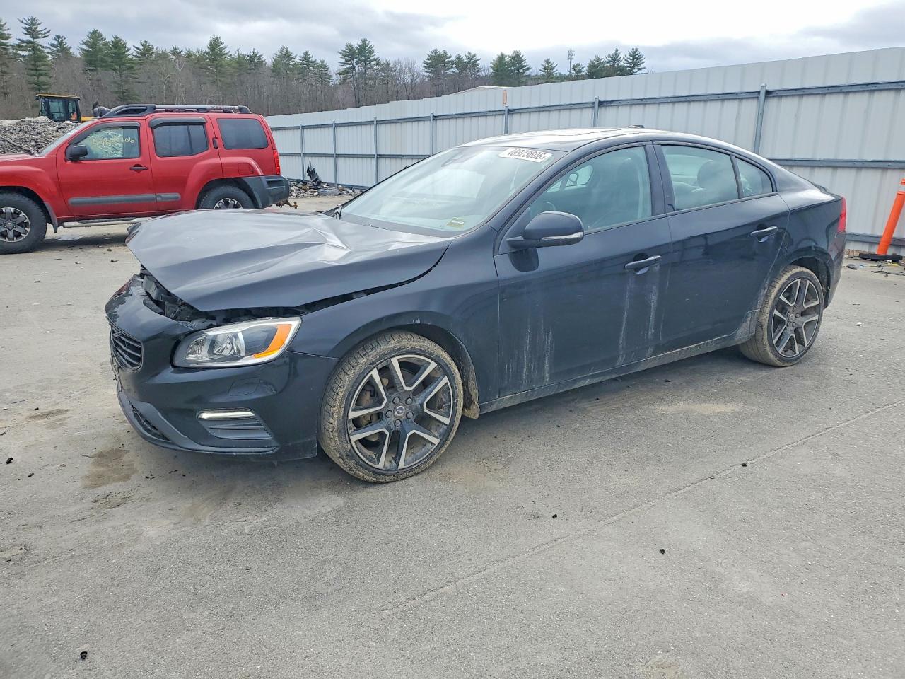 Salvage Volvo S60 Image