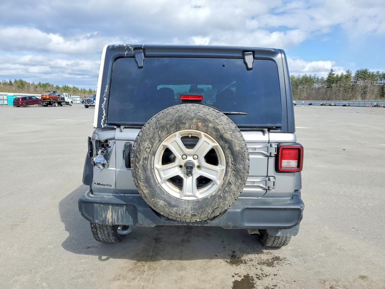 Jeep Wrangler Sport
