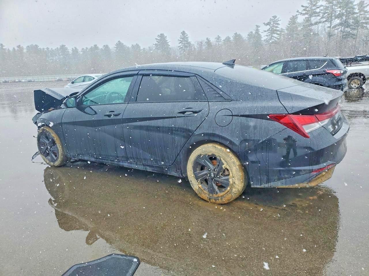 Hyundai ELANTRA Sel