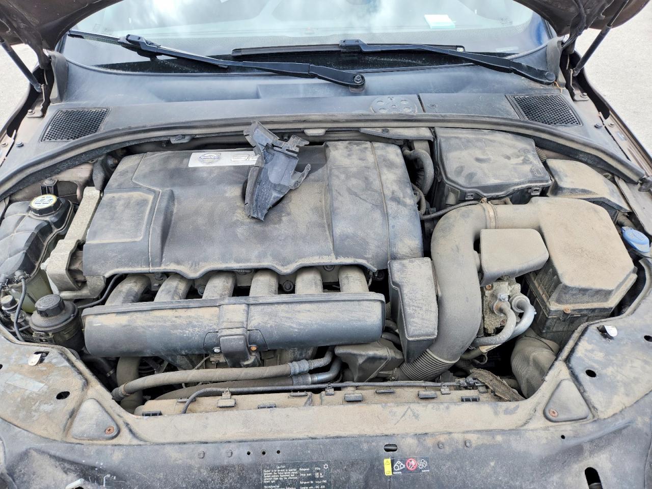 Volvo XC70 3.2