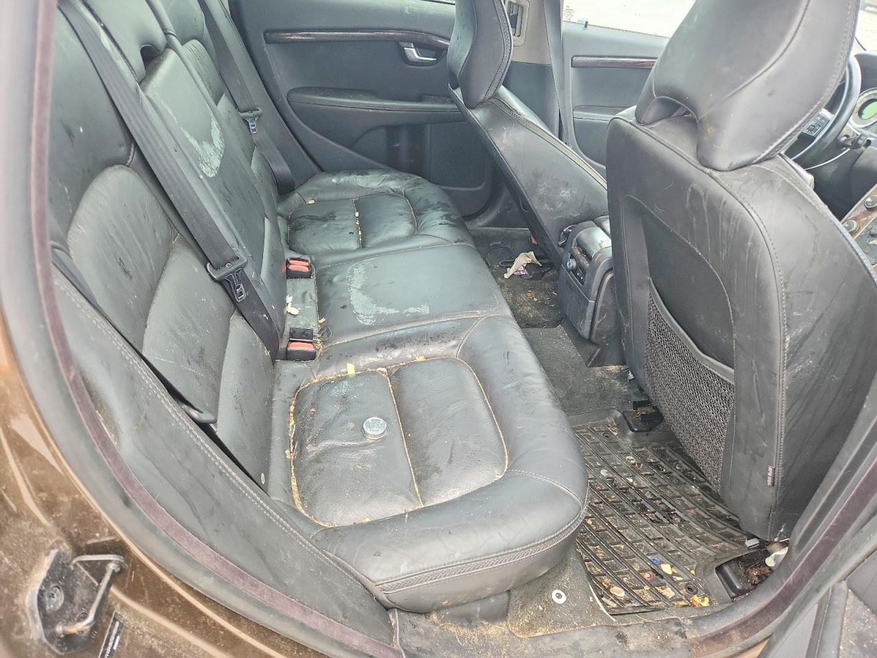 Volvo XC70 3.2