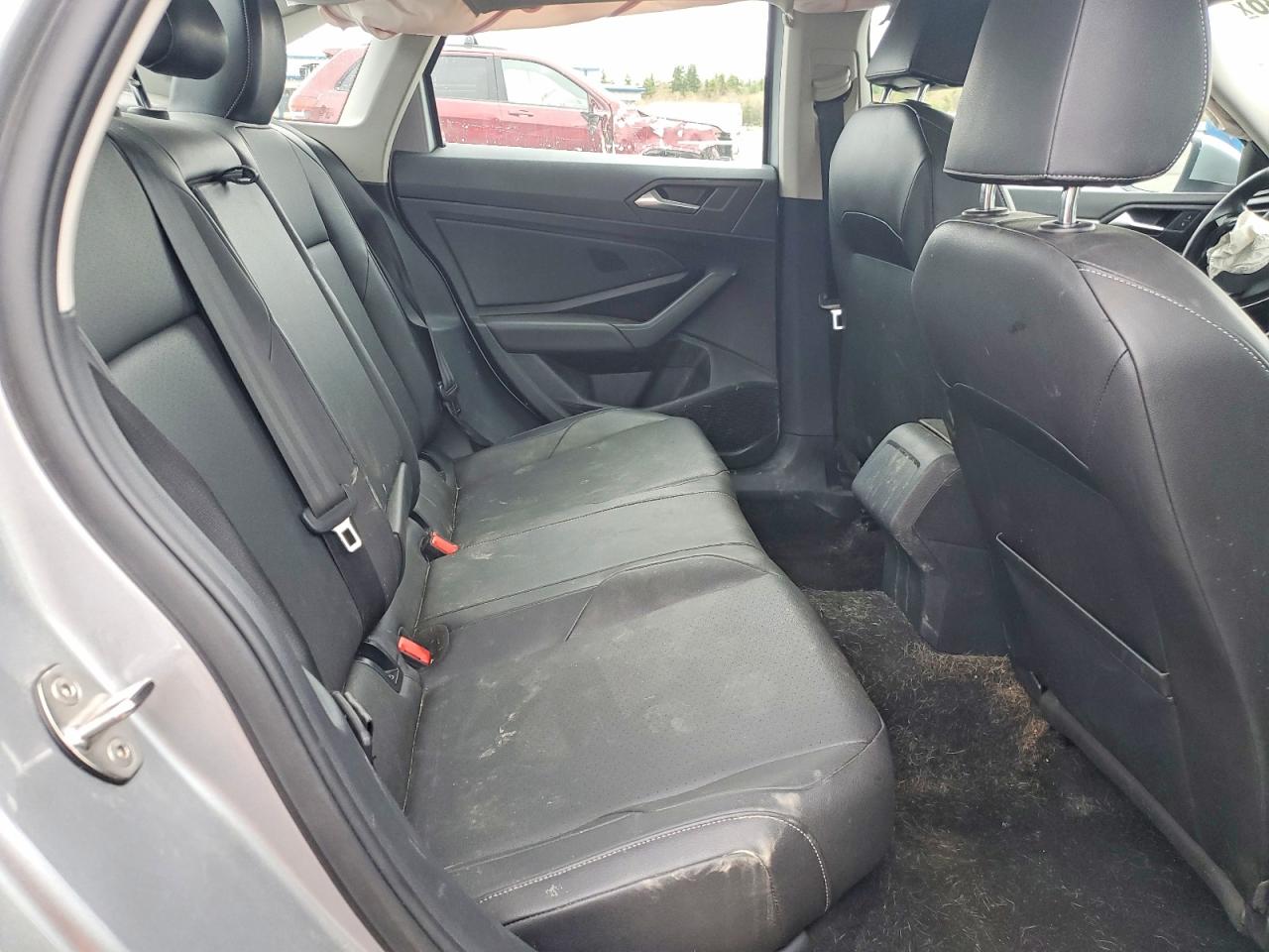 Volkswagen Jetta S