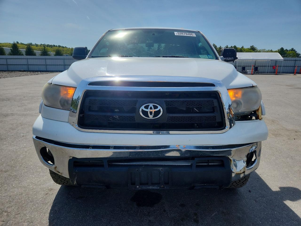 Toyota Tundra Crewmax Sr5