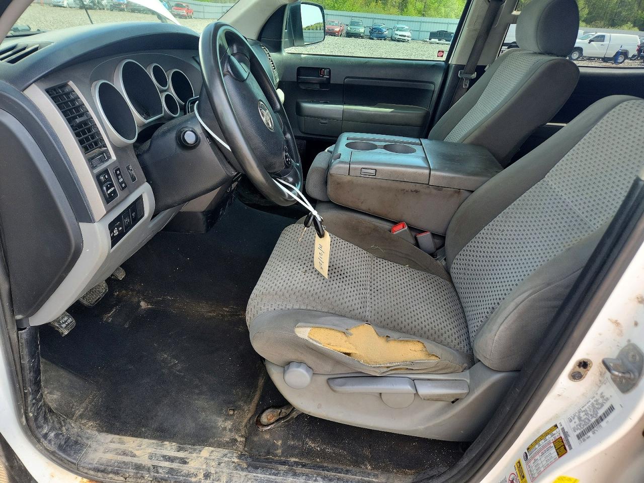 Toyota Tundra Crewmax Sr5