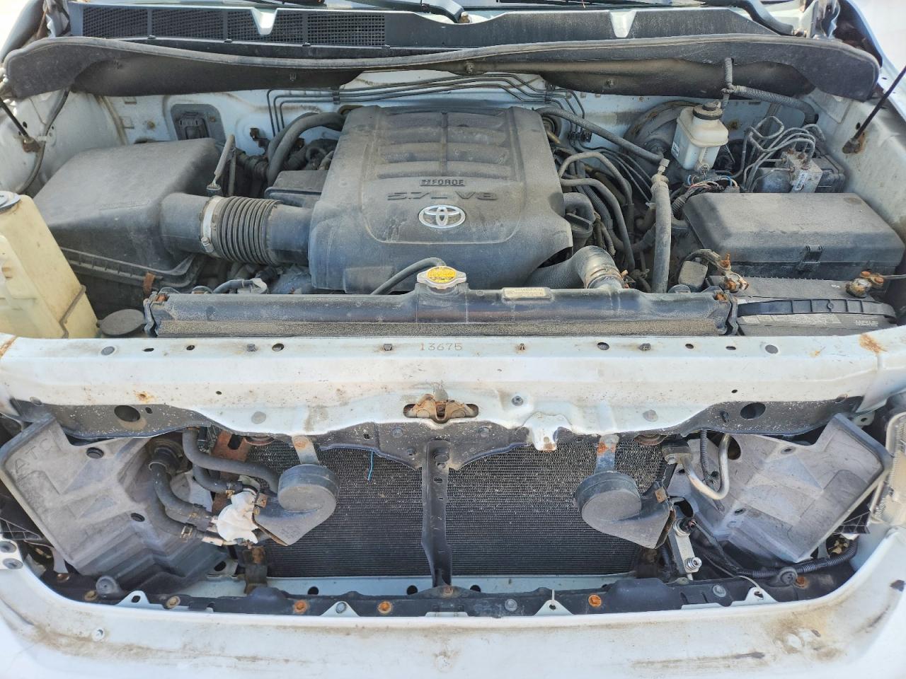 Toyota Tundra Crewmax Sr5