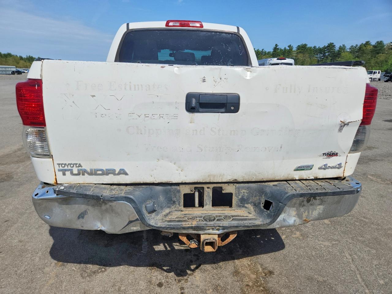 Toyota Tundra Crewmax Sr5