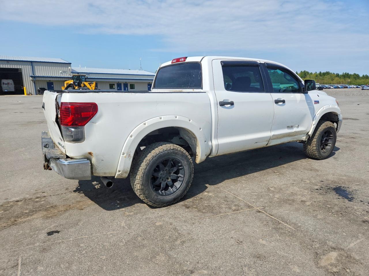 Toyota Tundra Crewmax Sr5