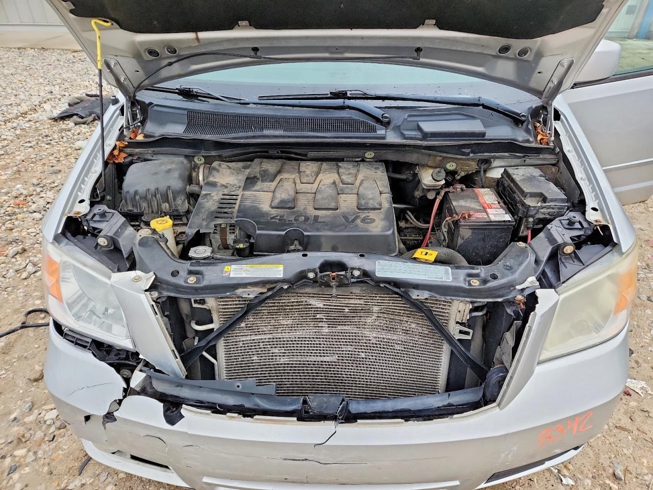Dodge Caravan Crew