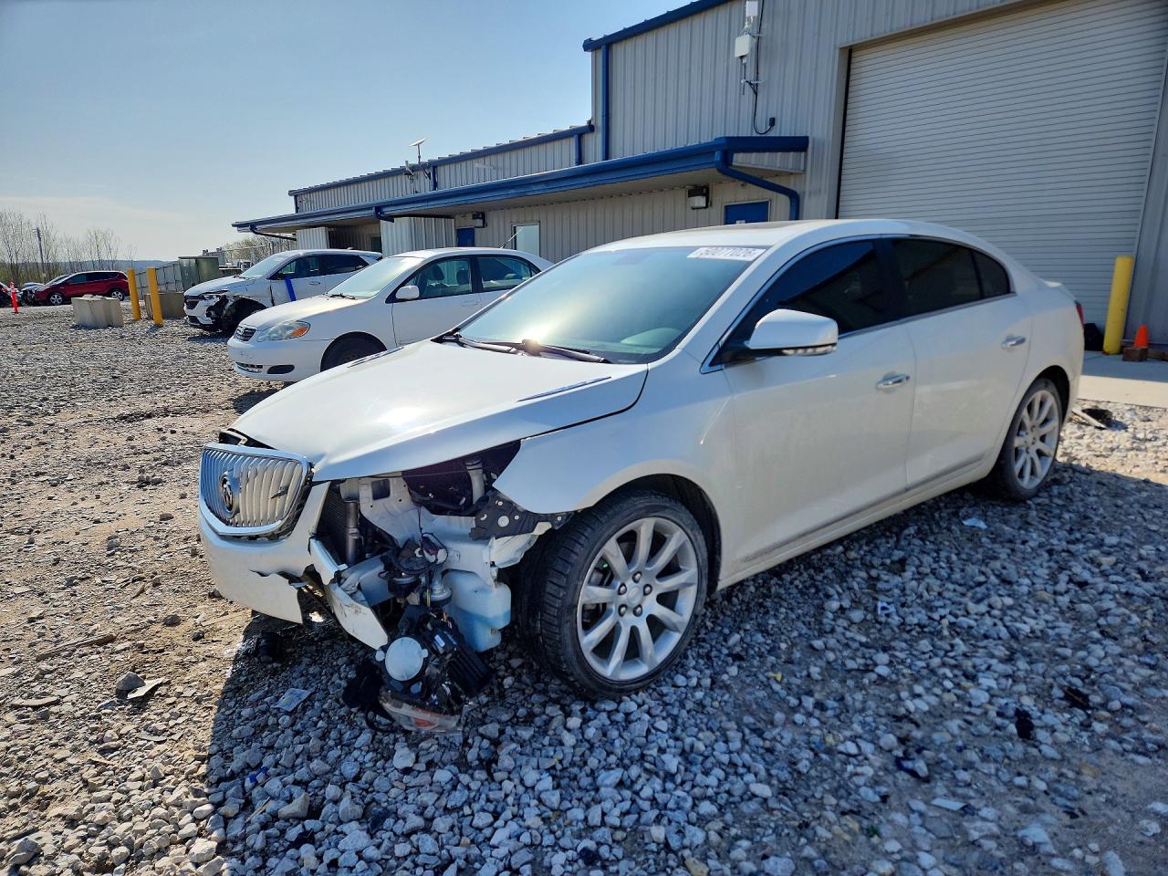 Salvage Buick LaCrosse Image