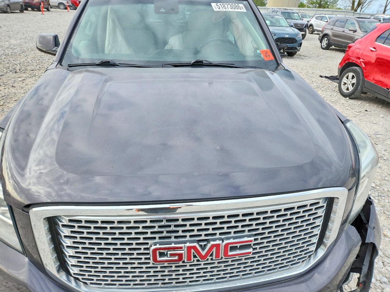 GMC Yukon Denali