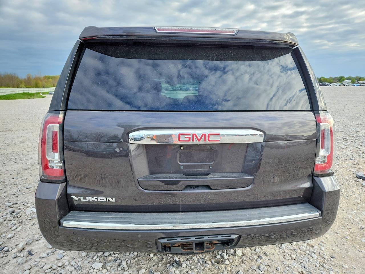 GMC Yukon Denali