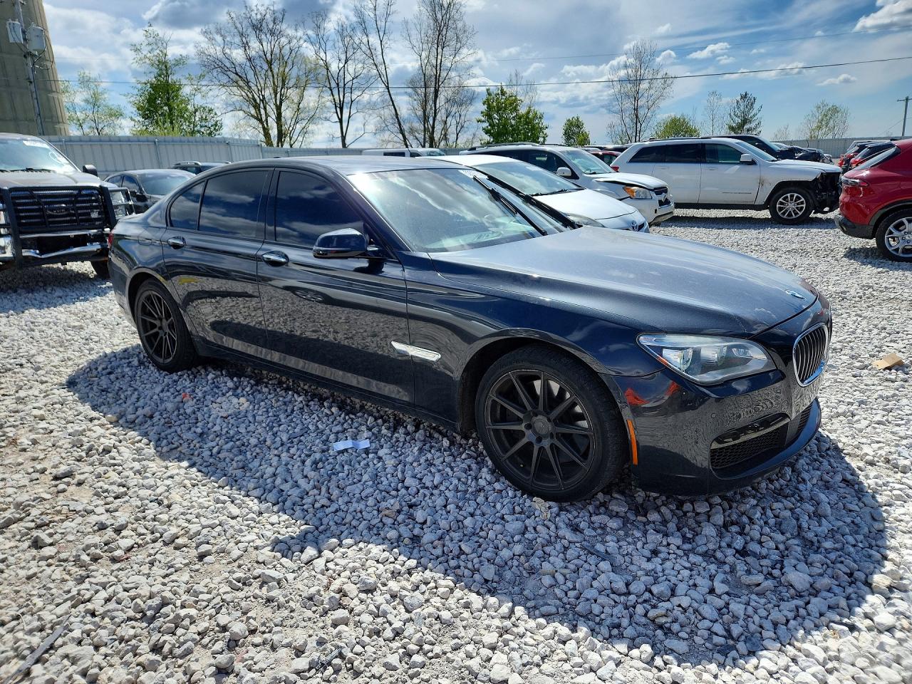 BMW 7 Series Xi