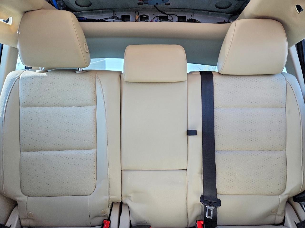 Volkswagen Tiguan S