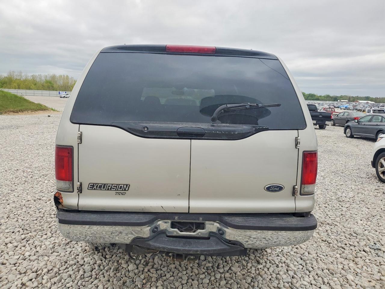 Ford Excursion Xlt