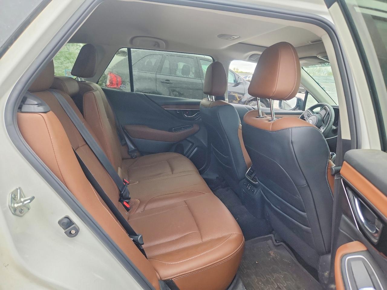 Subaru Outback Touring