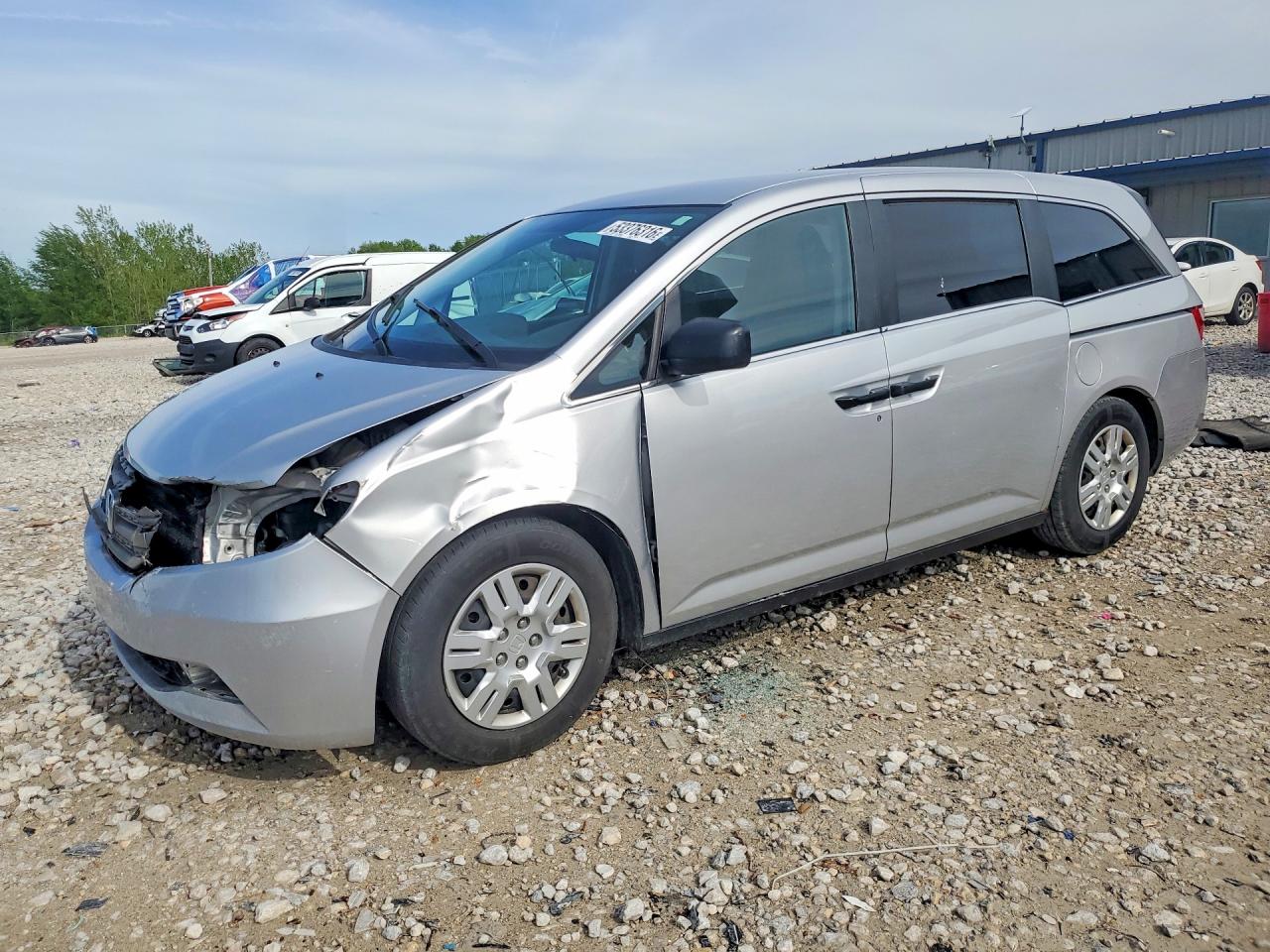 Salvage Honda Odyssey Image