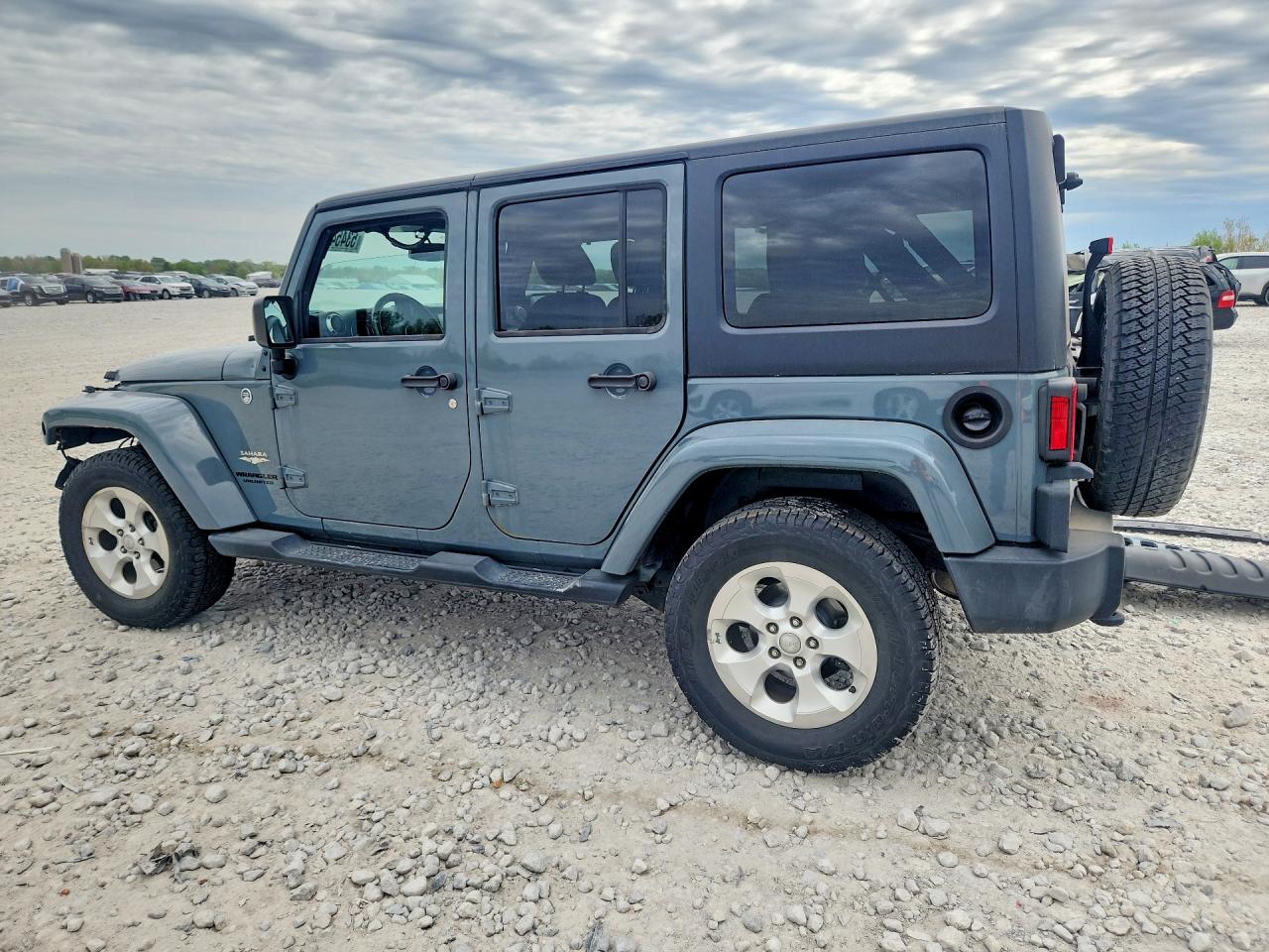 Jeep Wrangler Sahara