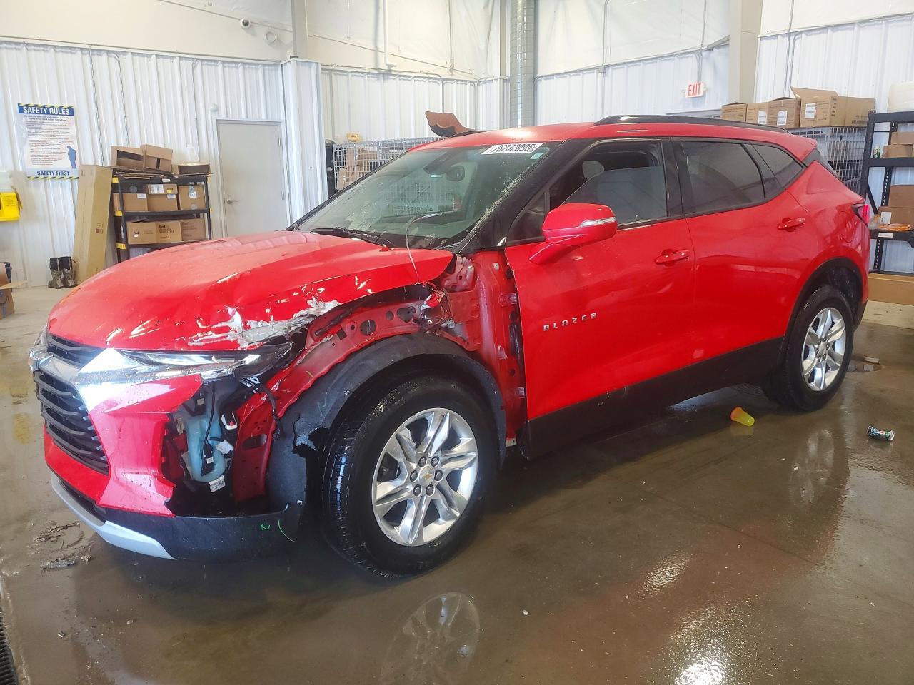 Salvage Chevrolet Blazer Image