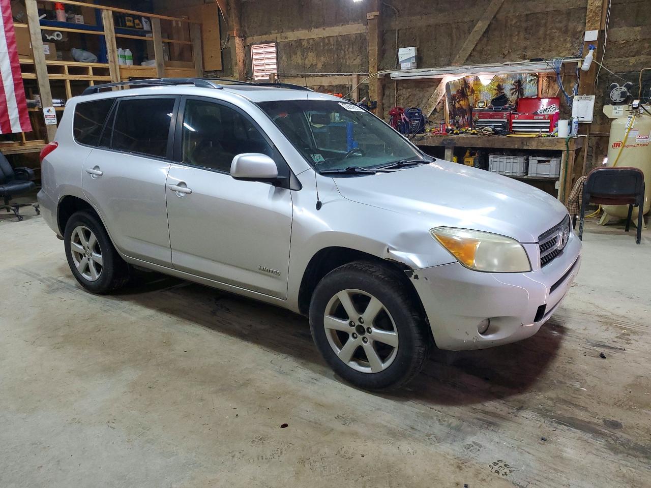 Toyota RAV4 Limited