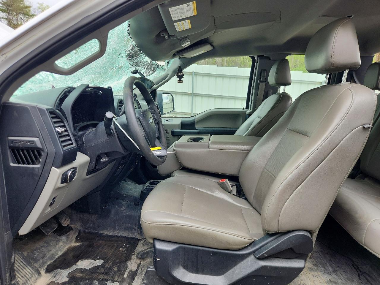 Ford F-150 Super Cab