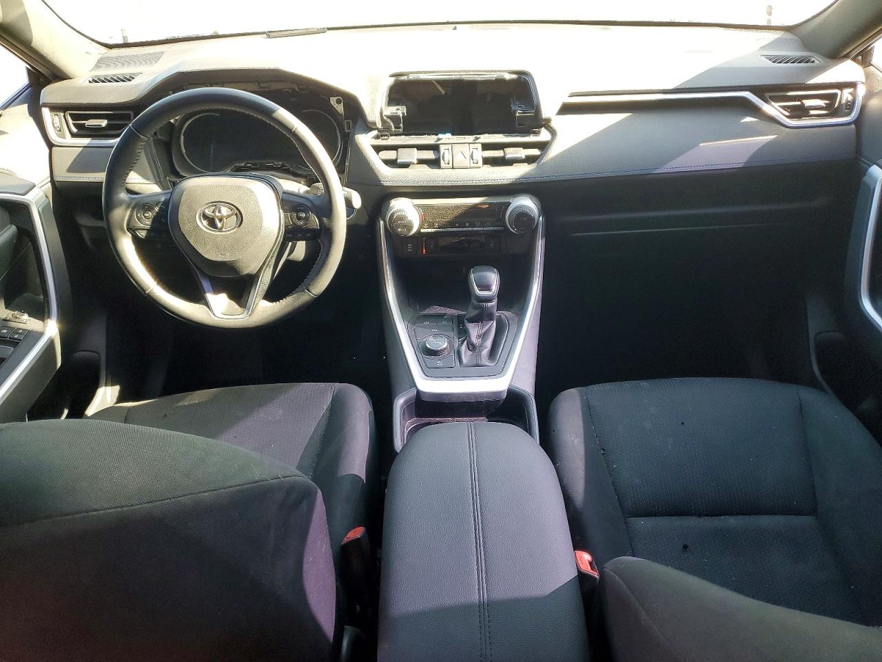 Toyota RAV4 Xse