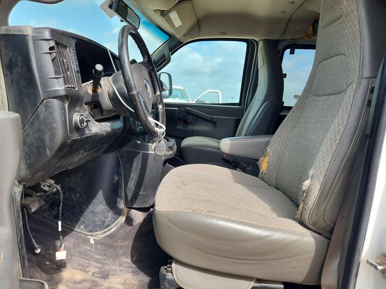 Chevrolet Express Ls