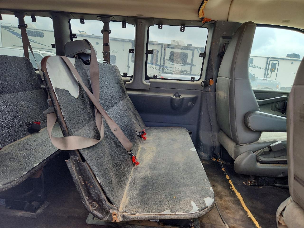Chevrolet Express Ls